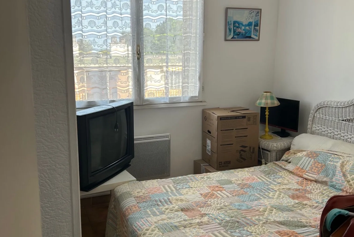 Appartement 3 pièces à vendre à Cannes proche du parc de la Croix des Gardes 