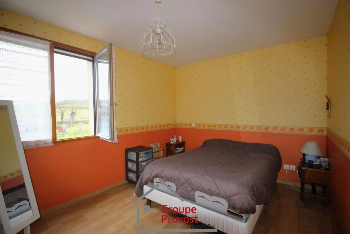 Belle villa familiale 4 chambres à Cluny, proche commodités avec grand terrain 