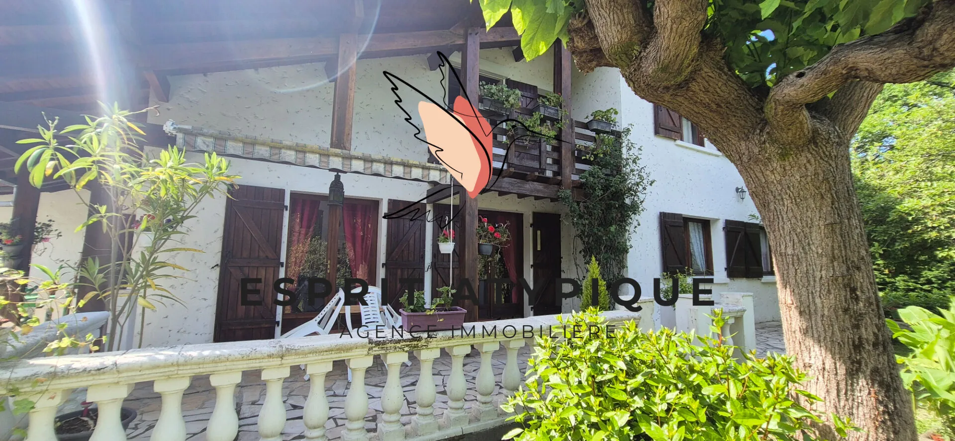 Vente maison de 190 m² avec terrain de 3000 m² à Uchacq et Parentis 