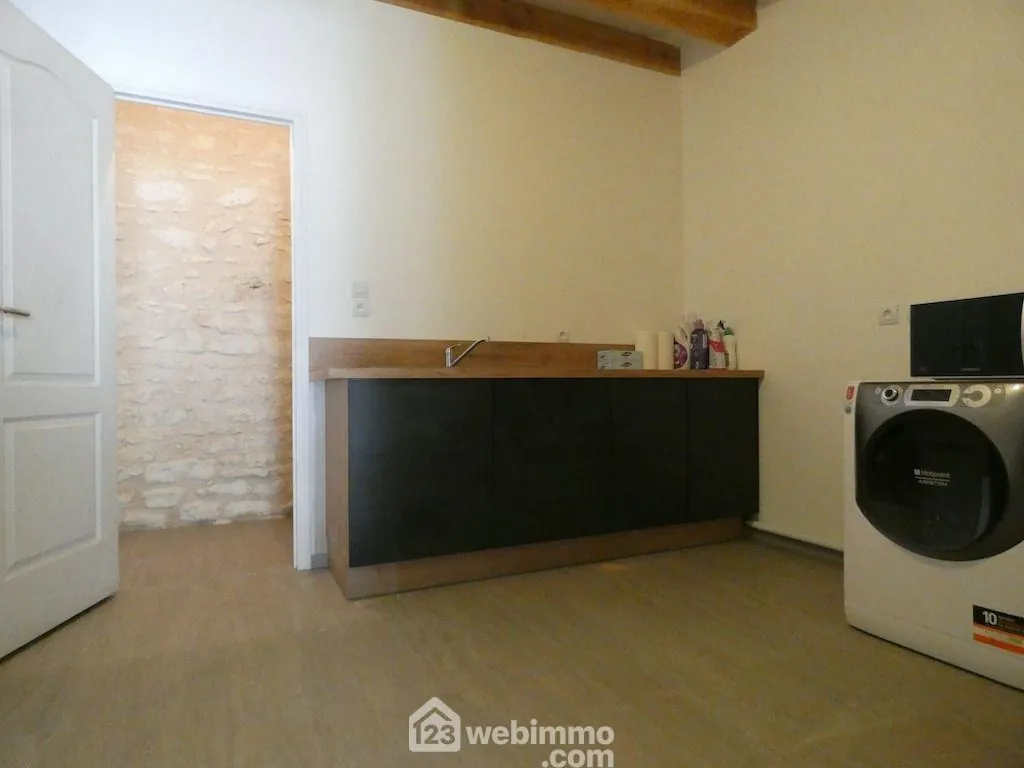 Grande maison rénovée de 200m² à Châtellerault proche centre-ville 