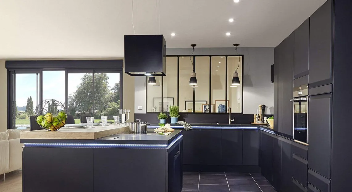 Projet de maison moderne à Crottet sur terrain de 500m² avec 3 chambres et garage 