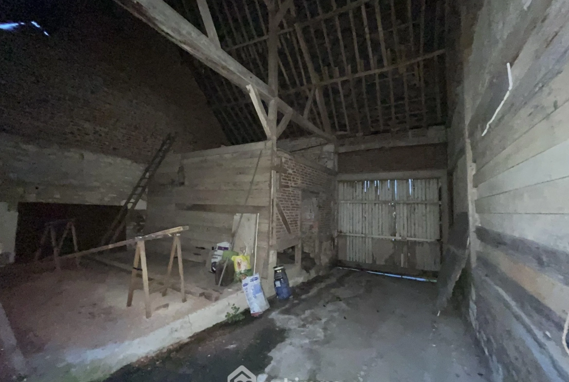 Maison de campagne à rénover de 155 m² à Chaourse avec potentiel 