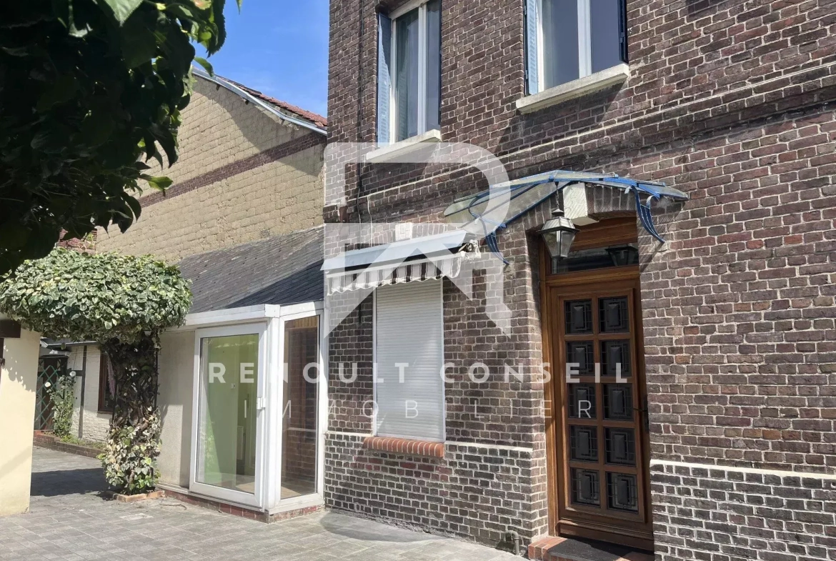 Maison en brique avec 3 chambres à Sotteville-lès-Rouen - Confort et modernité 