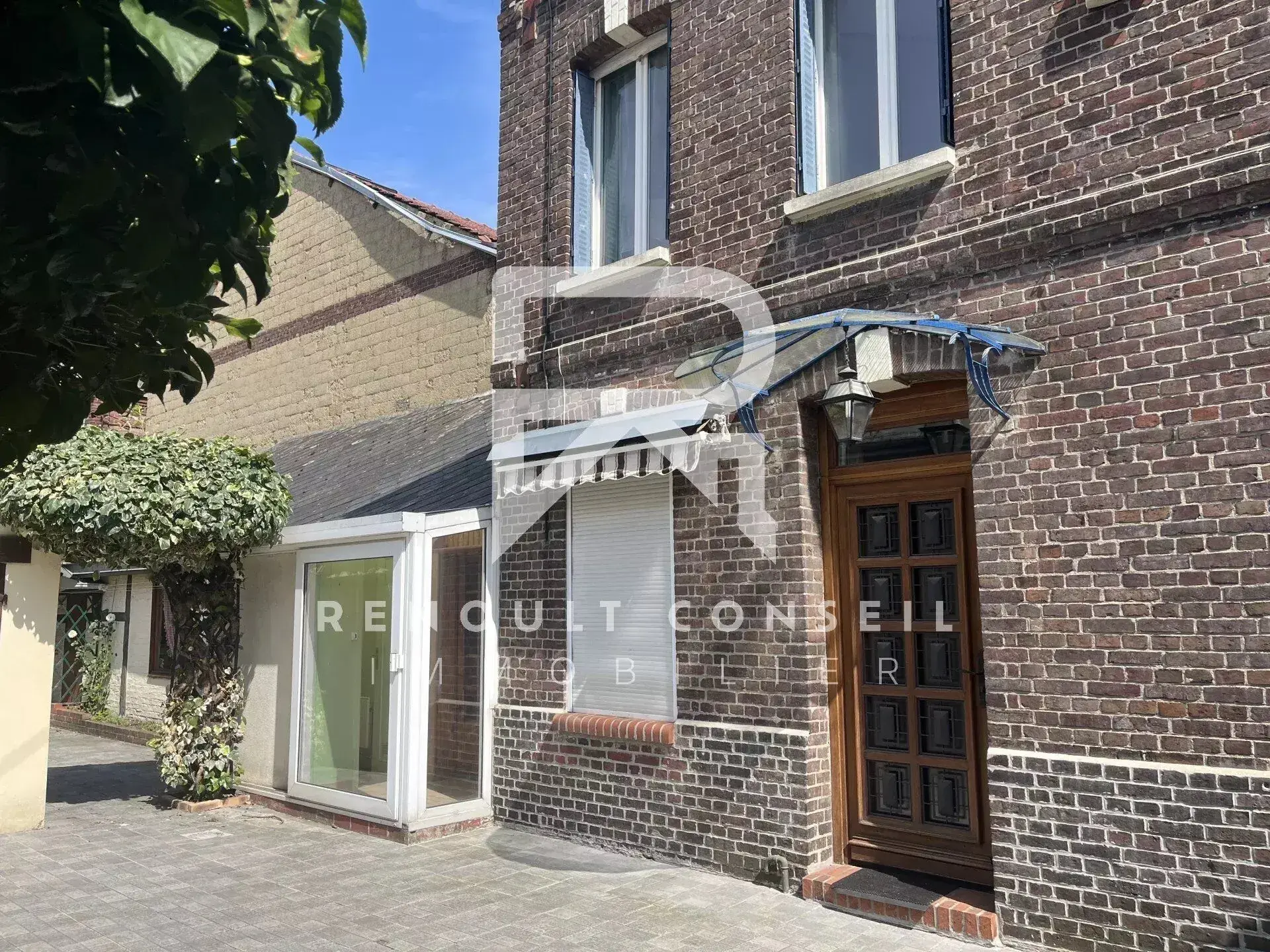 Maison en brique avec 3 chambres à Sotteville-lès-Rouen - Confort et modernité 