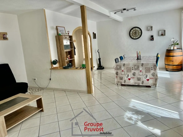 Charmante maison de 150 m² à Saint-Germain Lespinasse proche Roanne avec 4 chambres