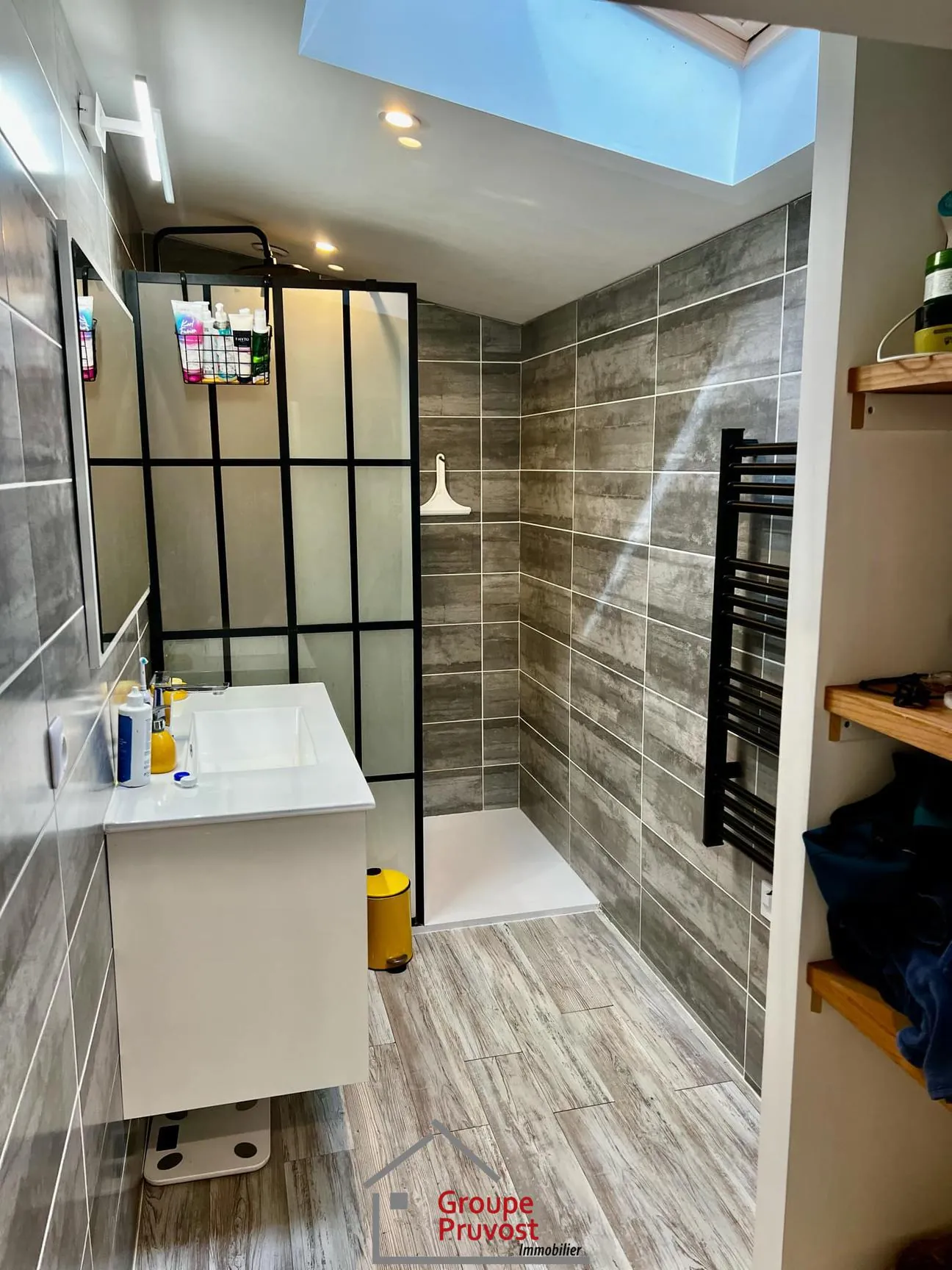 Charmante maison de 150 m² à Saint-Germain Lespinasse proche Roanne avec 4 chambres 