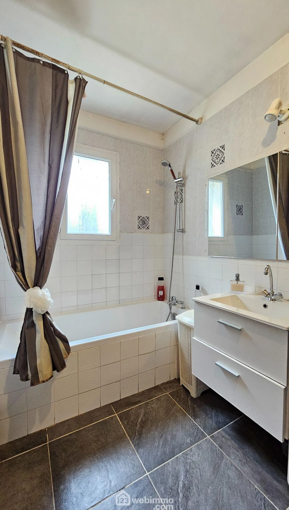 Maison de plain-pied à Baudreix - 86m², terrain 1000m², construction 2003 