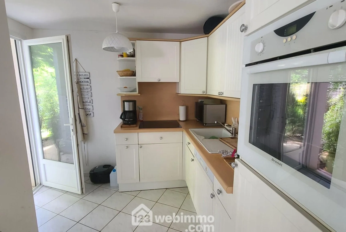 Bel appartement de 55 m² avec jardin et parking à Talmont-Saint-Hilaire 