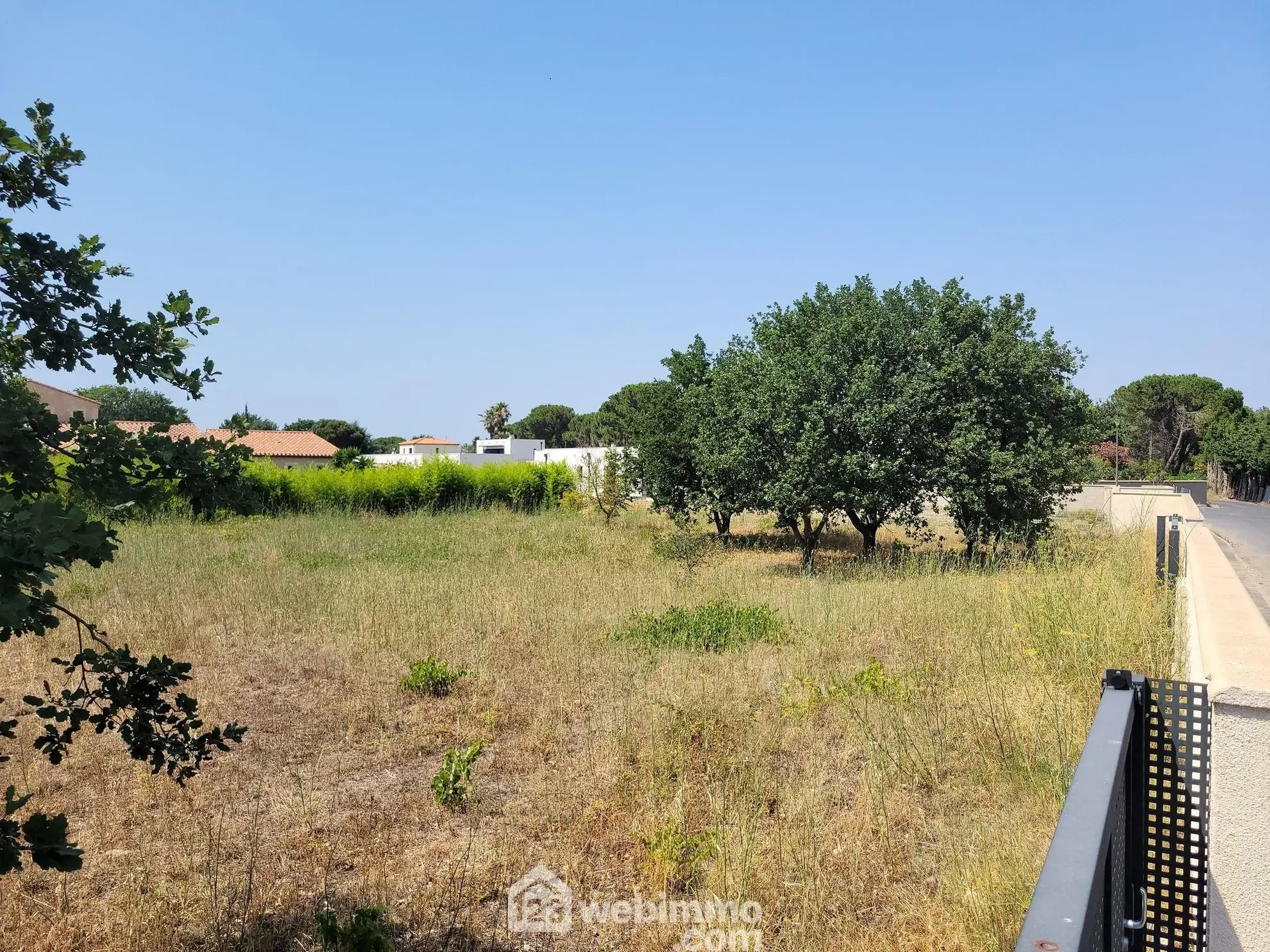 Terrain constructible de 1126 m² à Perpignan dans le quartier Parc Ducup 