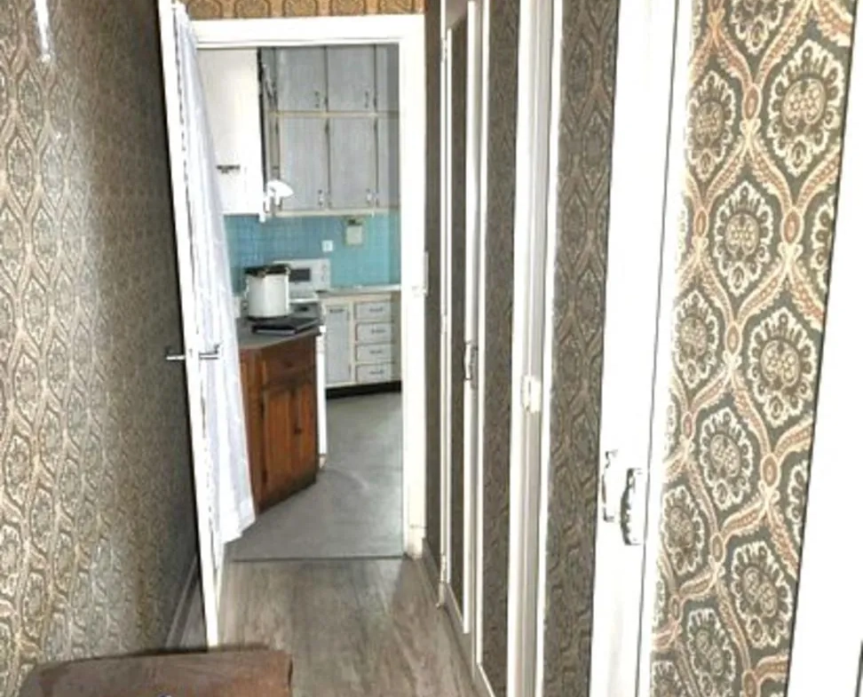 Immeuble à vendre au centre-ville de Carmaux avec potentiel de rénovation et de location 