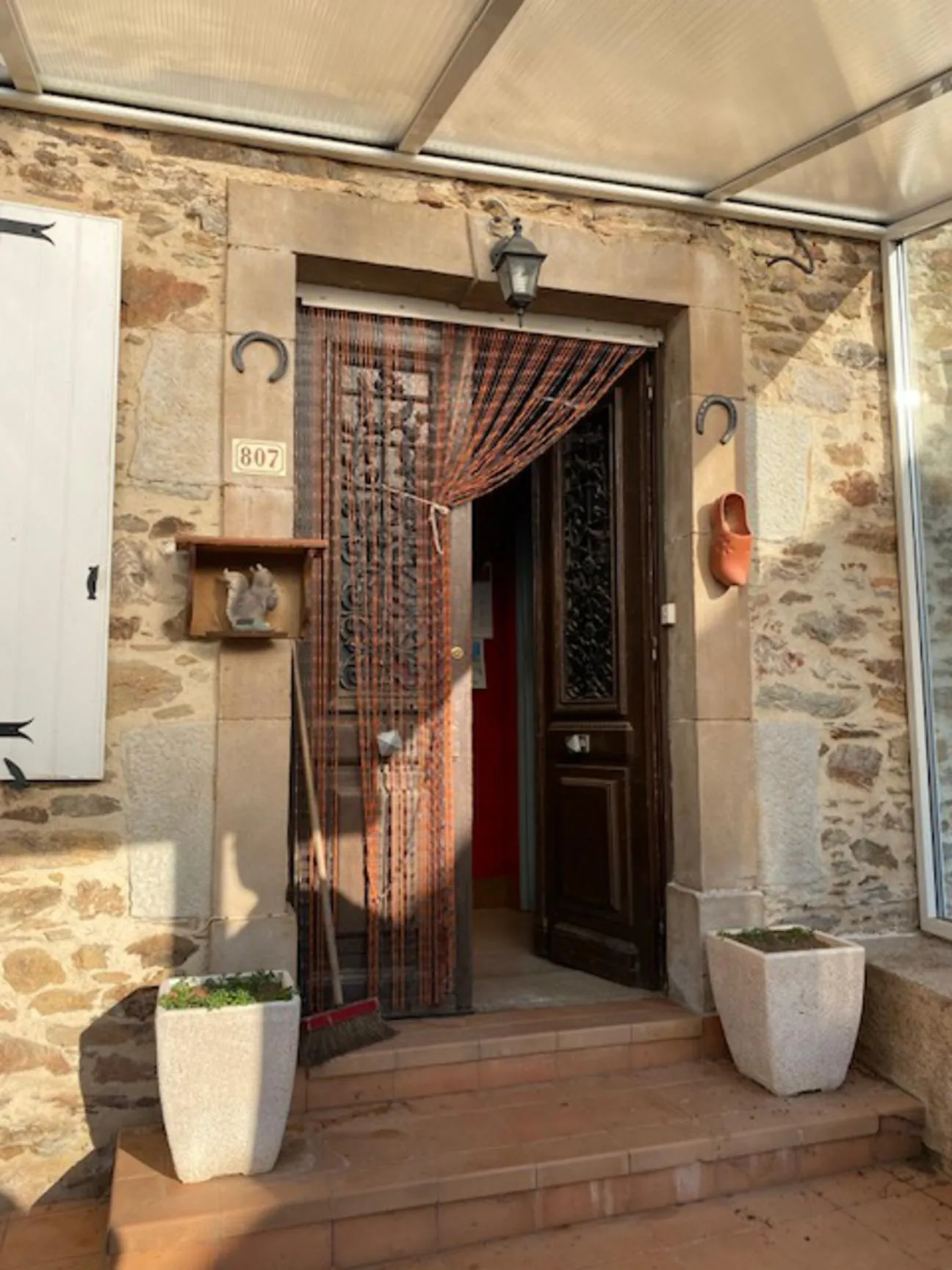 Maison de Village à Alban avec garage et terrain de 1181 m² à rénover 