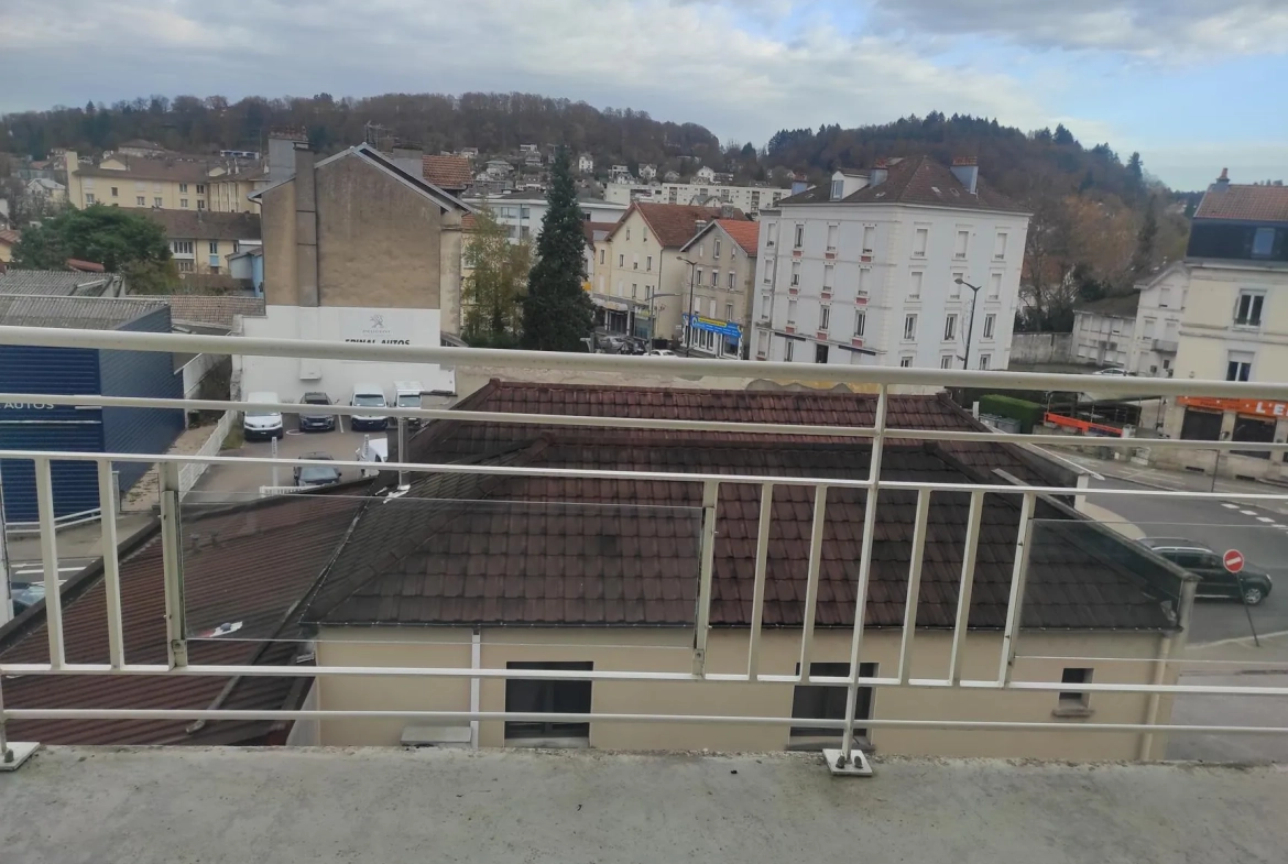 Appartement 46 m² à Épinal avec terrasse, ascenseur et parking couvert 