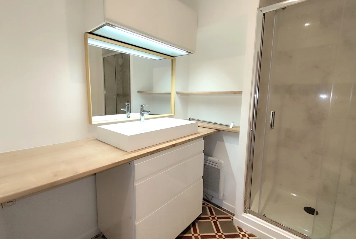 Appartement T3 neuf avec terrasse et parking à Chazey-Bons, proche de Belley 