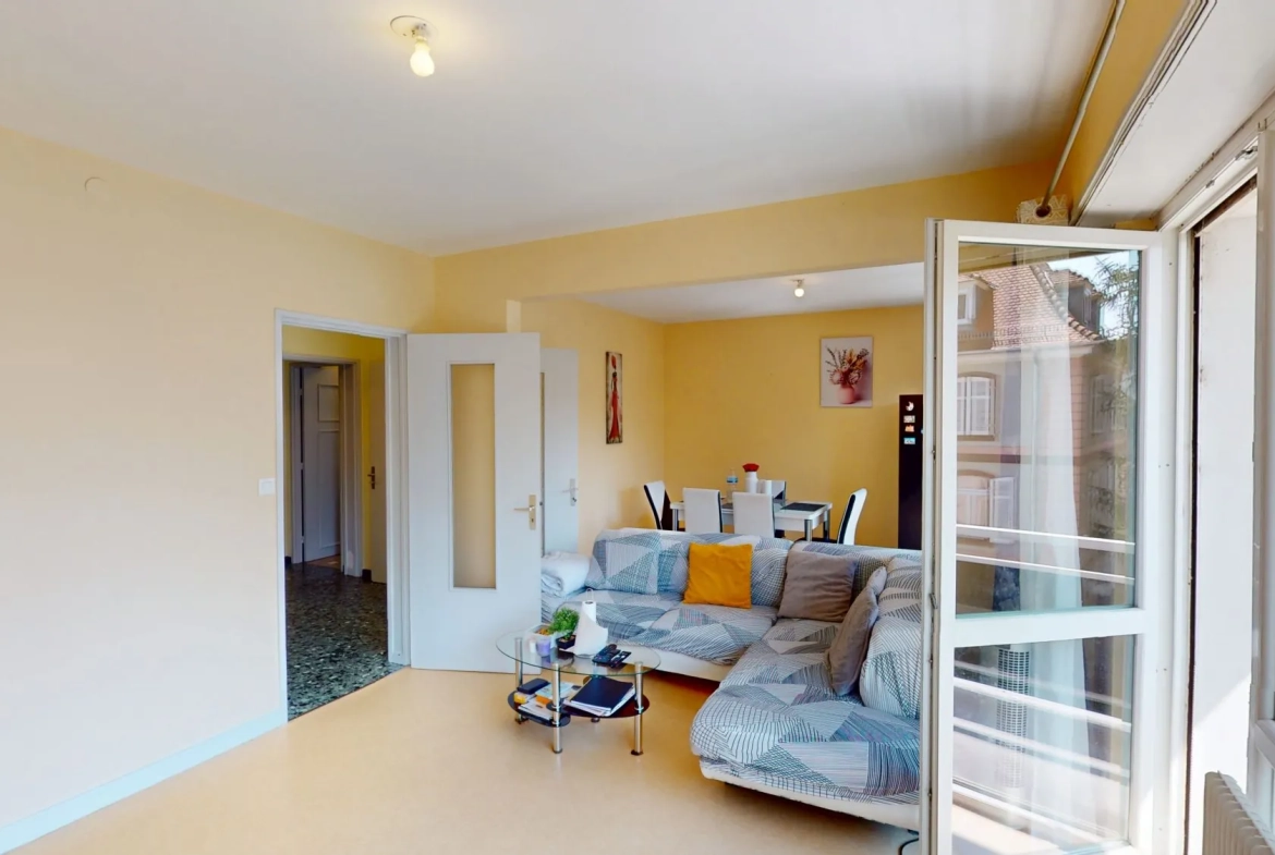 Appartement lumineux de 85 m² avec balcon, loggia et garage à Mulhouse secteur Nouveaux Bassins 