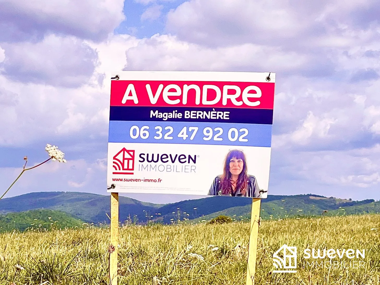 TERRAIN CONSTRUCTIBLE COUSERANS PYRENEES ARIEGE 09 Terrain constructible de 2358 m² avec vue à Sainte Croix Volvestre 