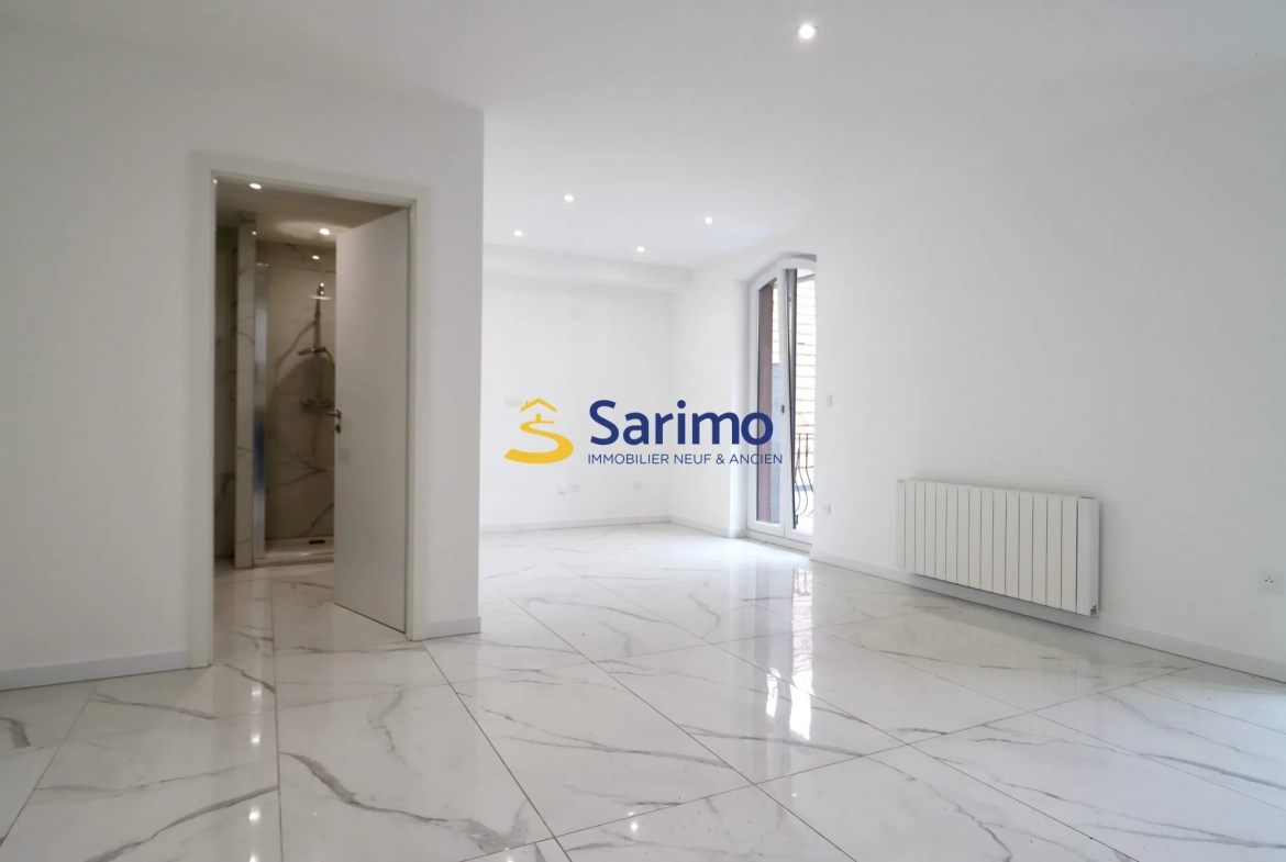 Appartement 2 pièces rénové avec balcon et parking à Hoerdt 