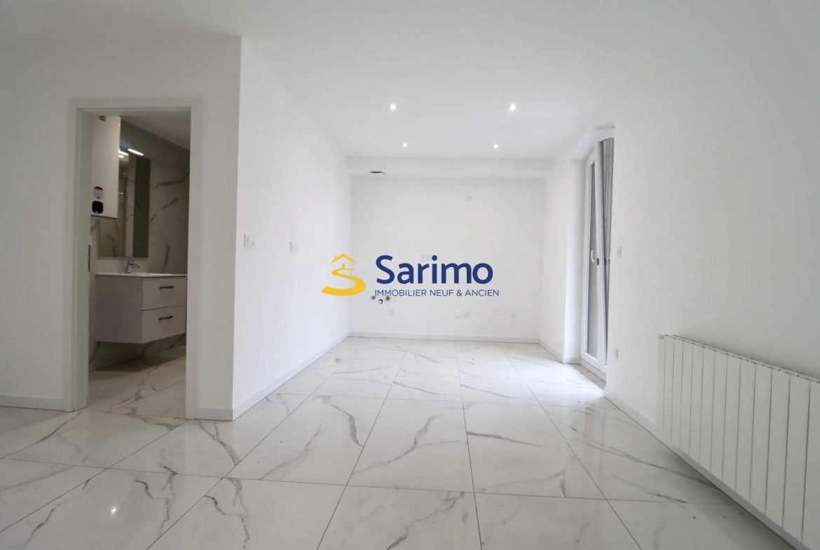 Appartement 2 pièces rénové avec balcon et parking à Hoerdt 