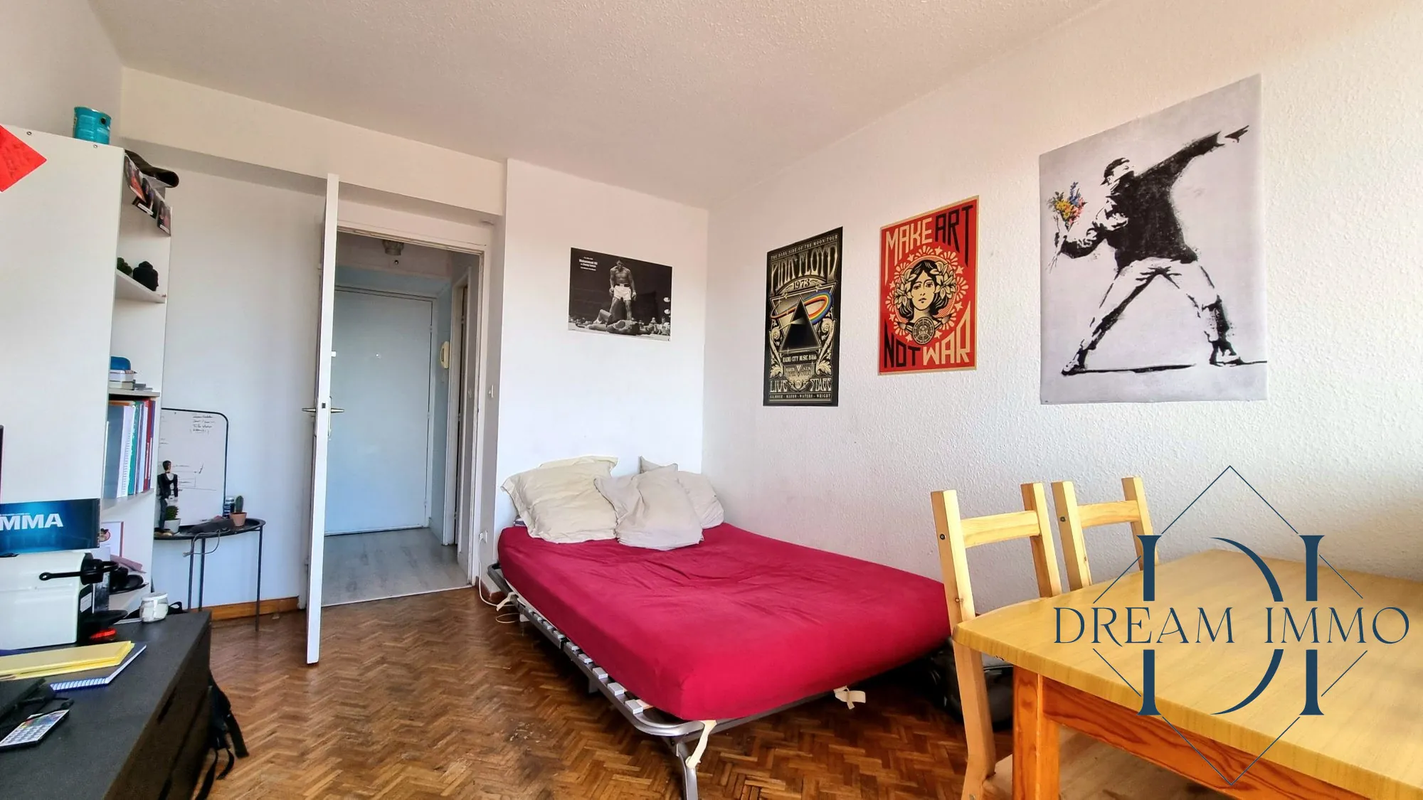 Studio 17m² à Montpellier, location avec vue dégagée et parking collectif 