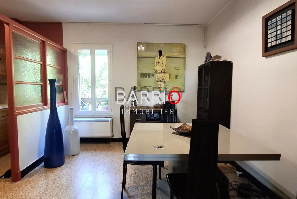 Appartement à Cerbère, 67 m² à 400m de la plage centrale 