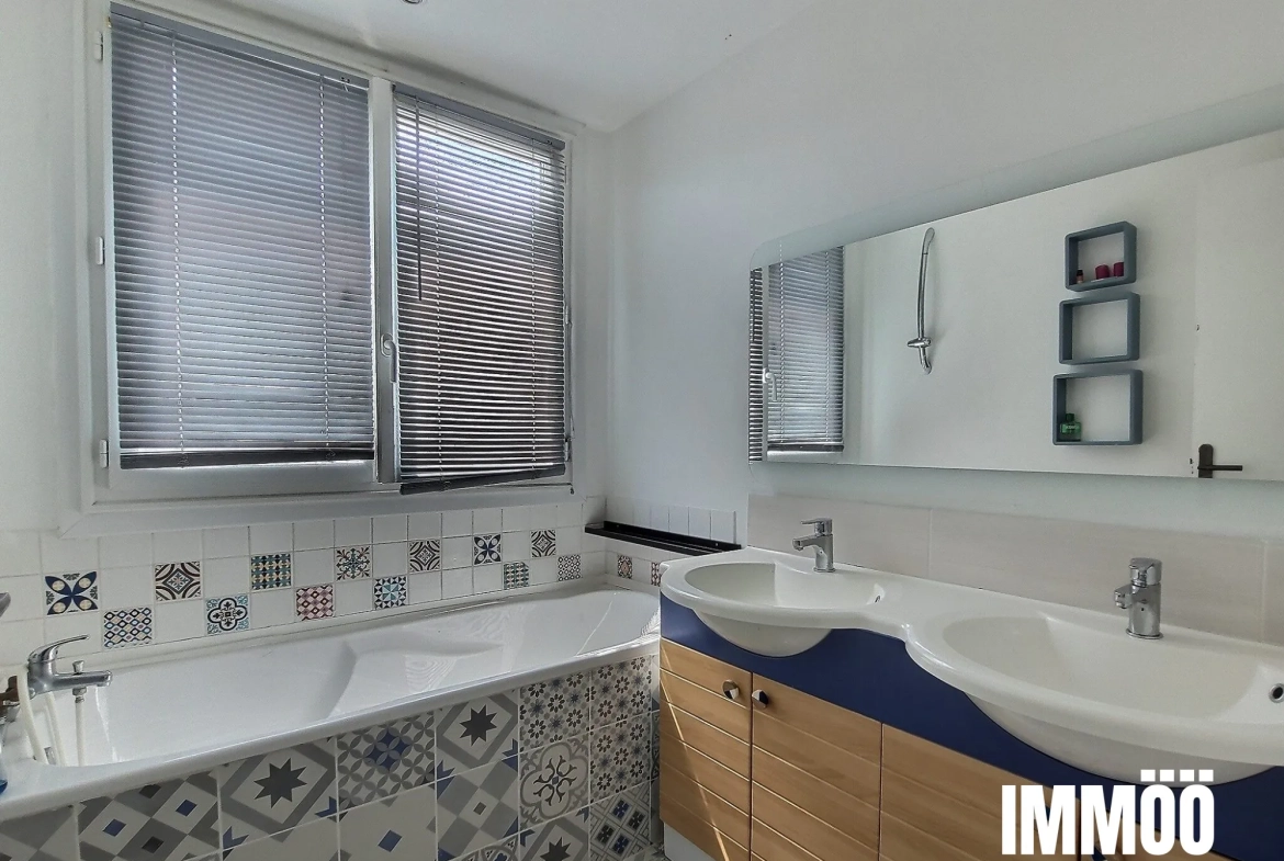 Appartement familial lumineux de 91 m² à Maromme La Maine avec parking et cave 