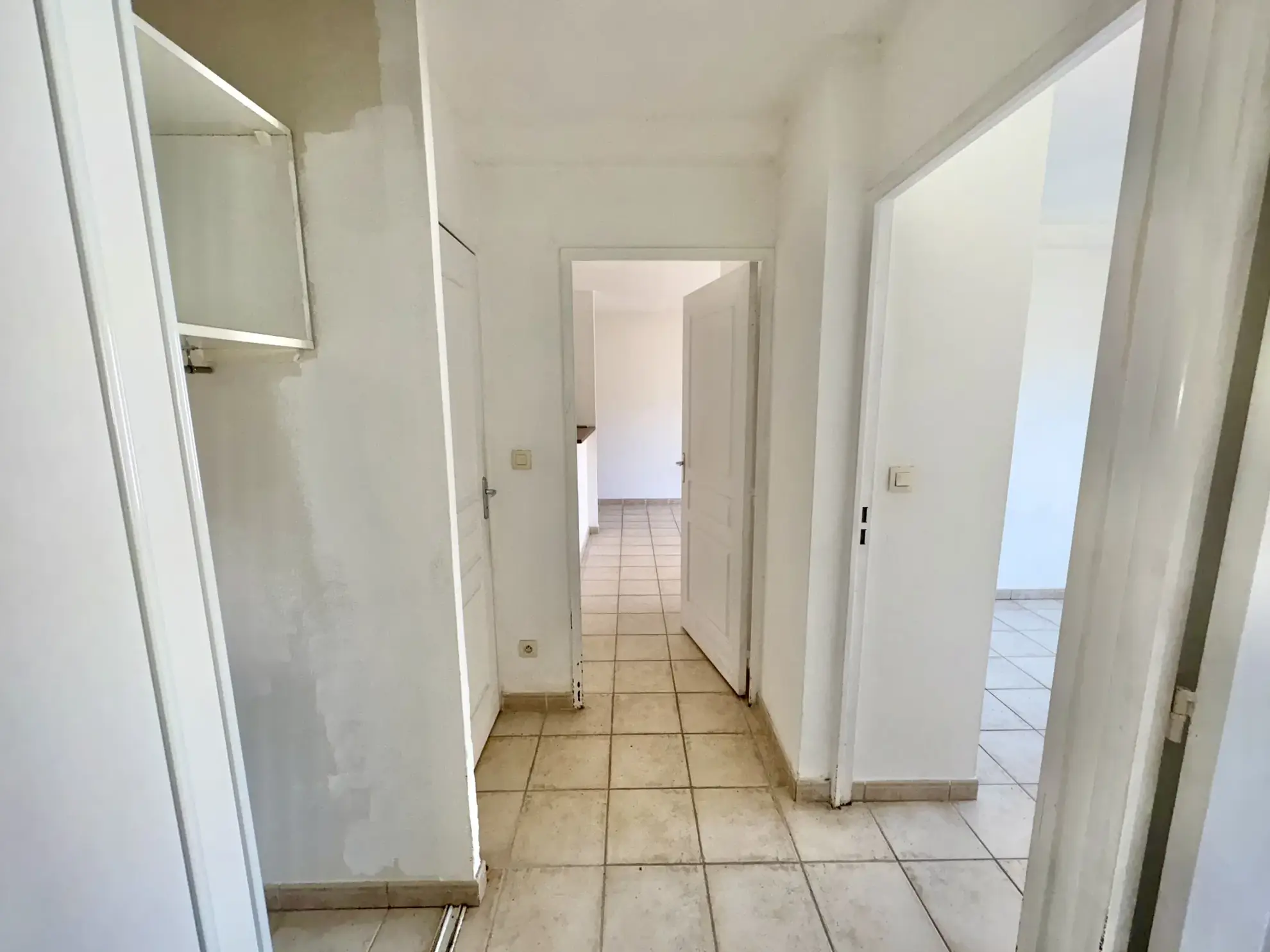 Appartement T3 récent avec parking au port de La Seyne-sur-Mer 
