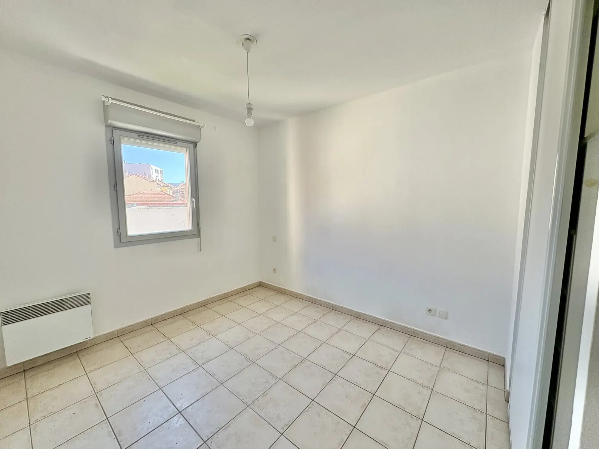 Appartement T3 récent avec parking au port de La Seyne-sur-Mer 