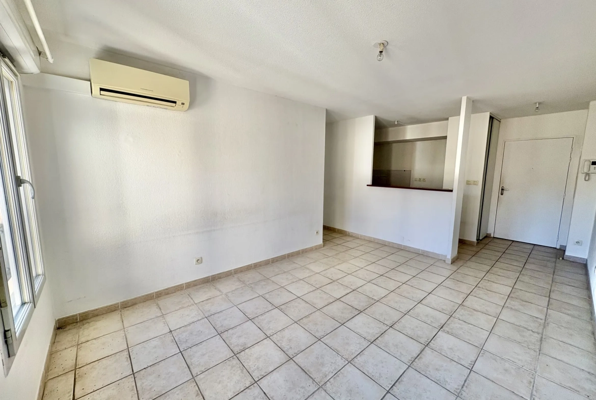 Appartement T3 récent avec parking au port de La Seyne-sur-Mer 