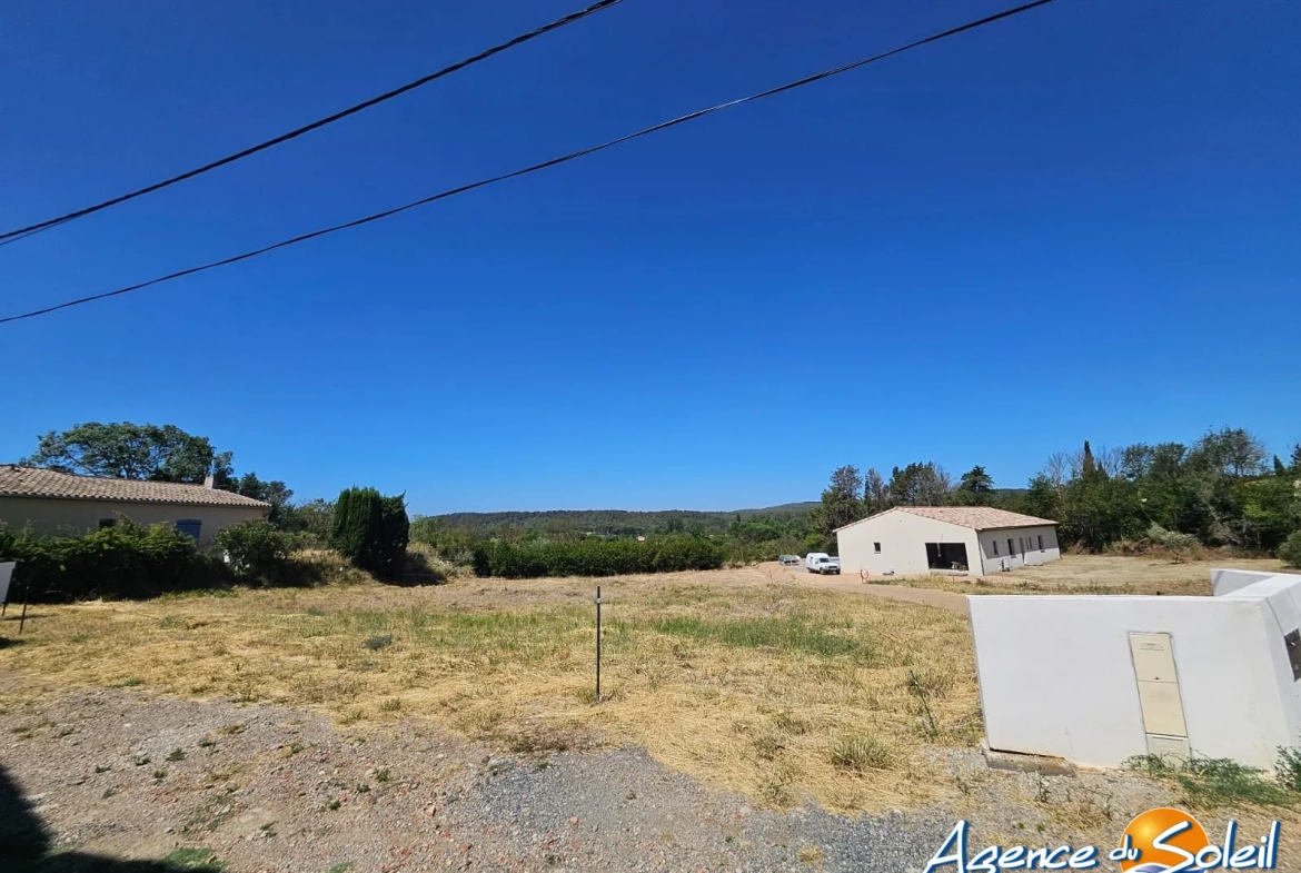 Terrains constructibles à vendre à Argens-Minervois près du canal du Midi 