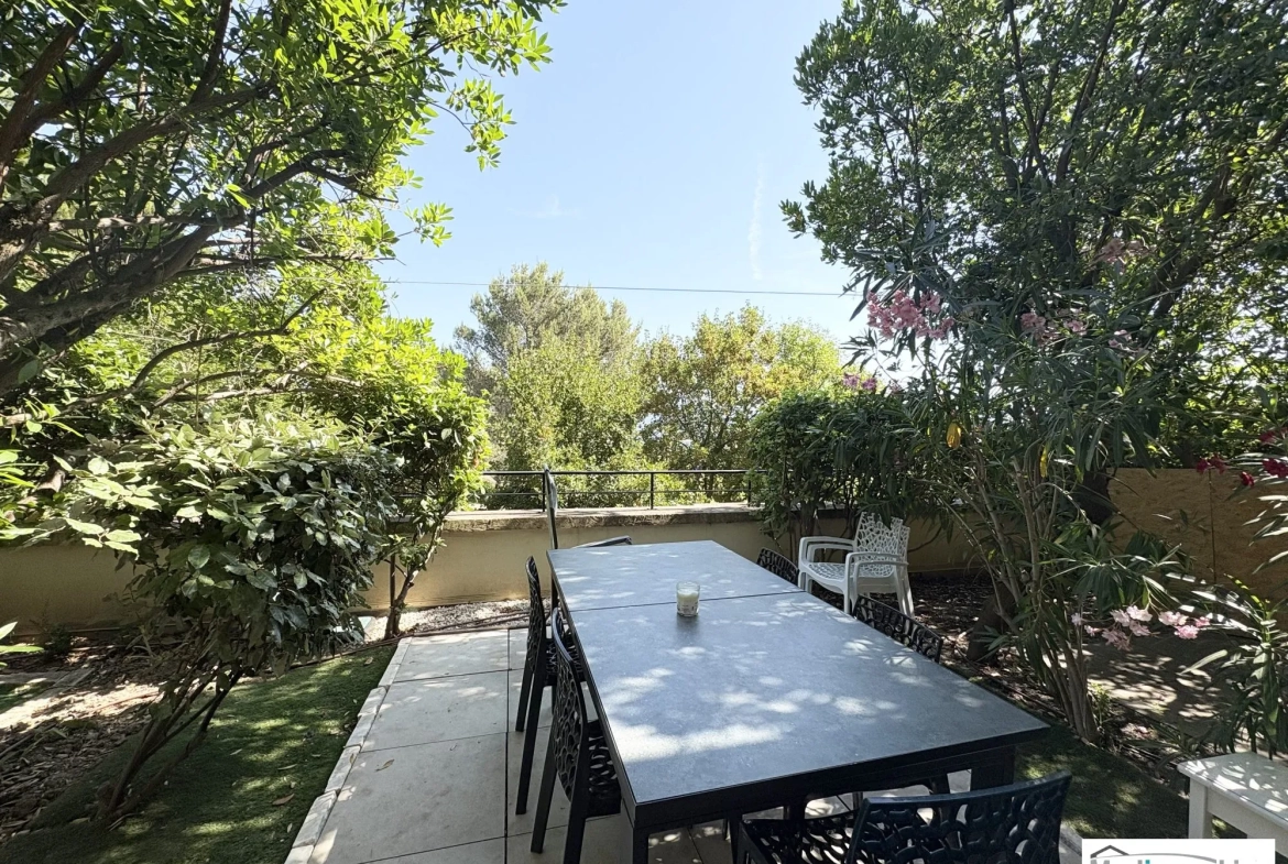 Appartement T2 à vendre dans le Golf de Pont-Royal à Mallemort 