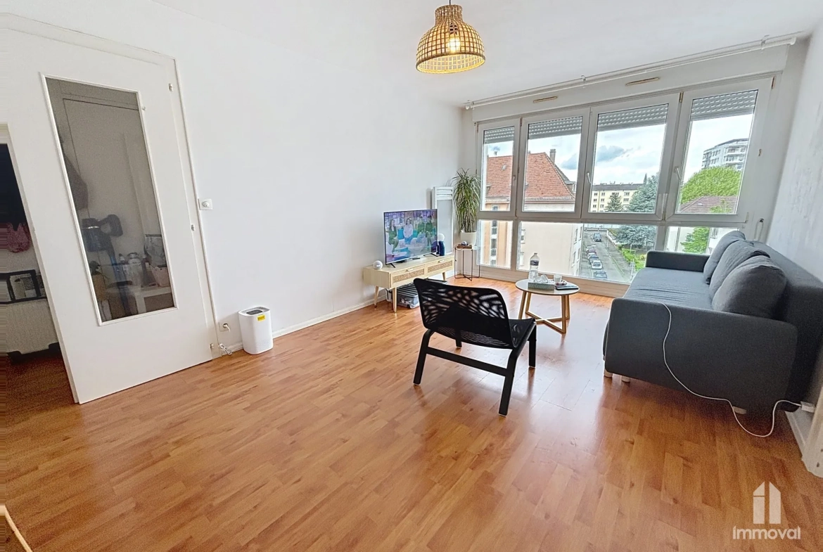 Appartement T2 à Neudorf, Strasbourg - 45,57 m² avec cave et ascenseur 