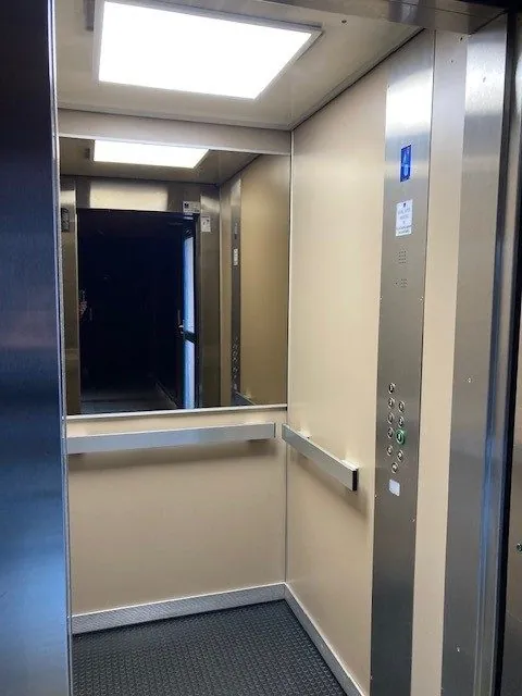 A vendre appartement 2 pièces de 42 m² centre Rennes avec garage et cave 
