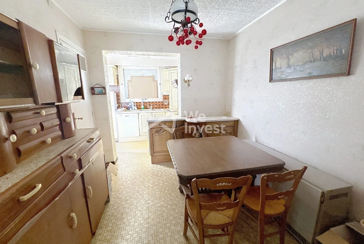 Maison à rénover de 80 m² avec jardin et garage à Aulnoye-Aymeries 