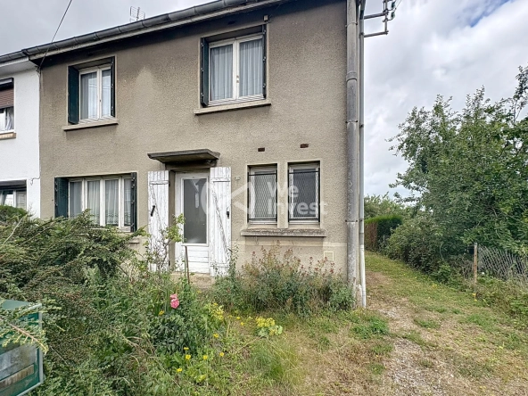 Maison à rénover de 80 m² avec jardin et garage à Aulnoye-Aymeries