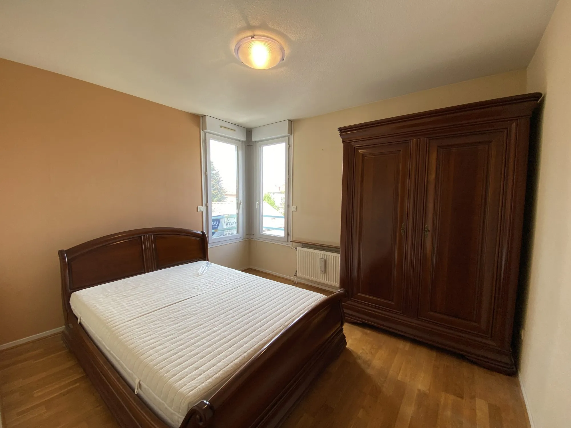 Appartement T4 lumineux avec terrasse à vendre à Valence 
