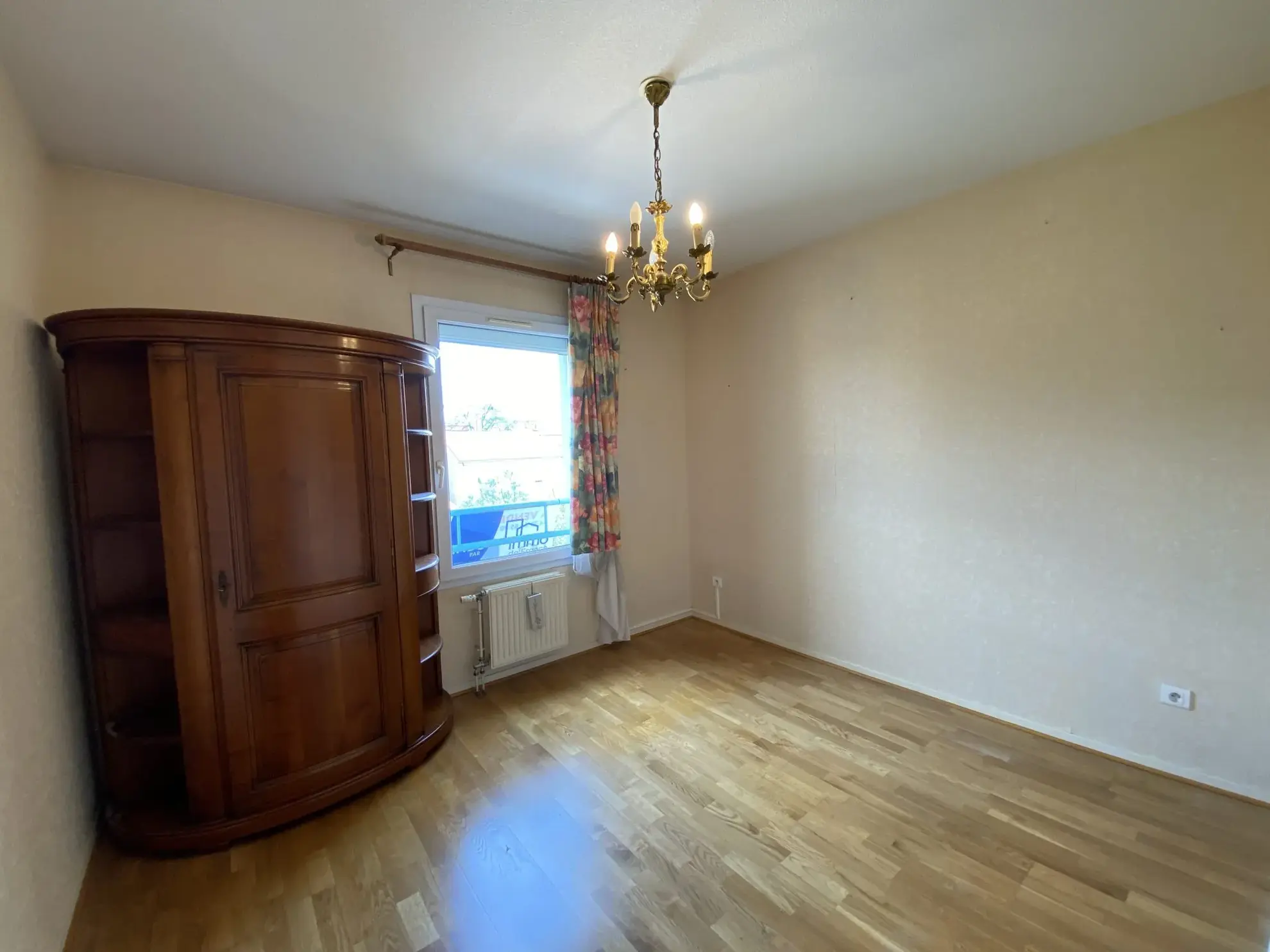 Appartement T4 lumineux avec terrasse à vendre à Valence 