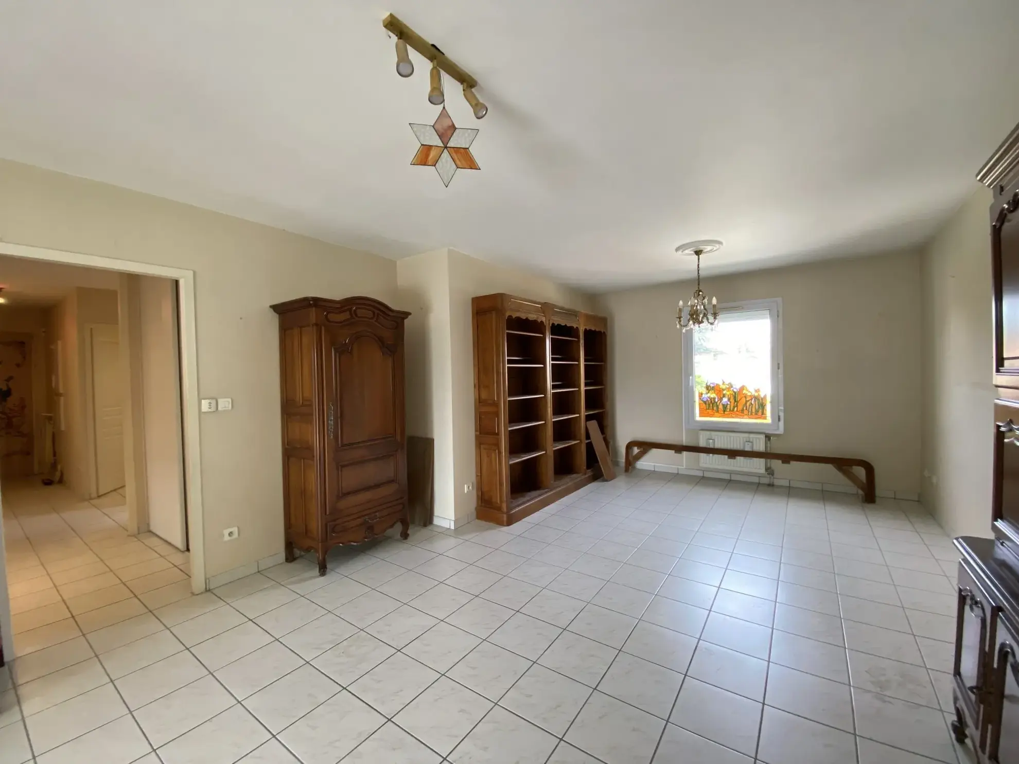 Appartement T4 lumineux avec terrasse à vendre à Valence 