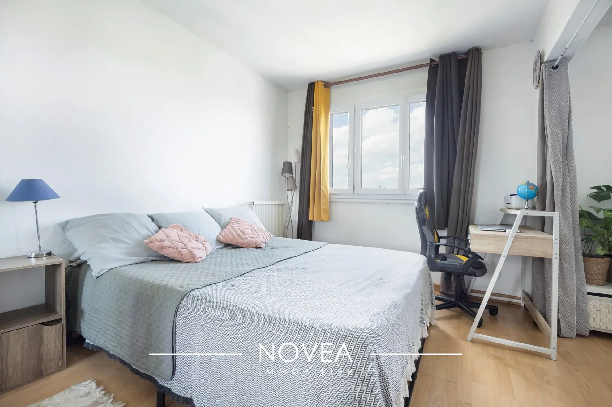 Appartement T1 de 36 m² au dernier étage à Meyzieu avec ascenseur 