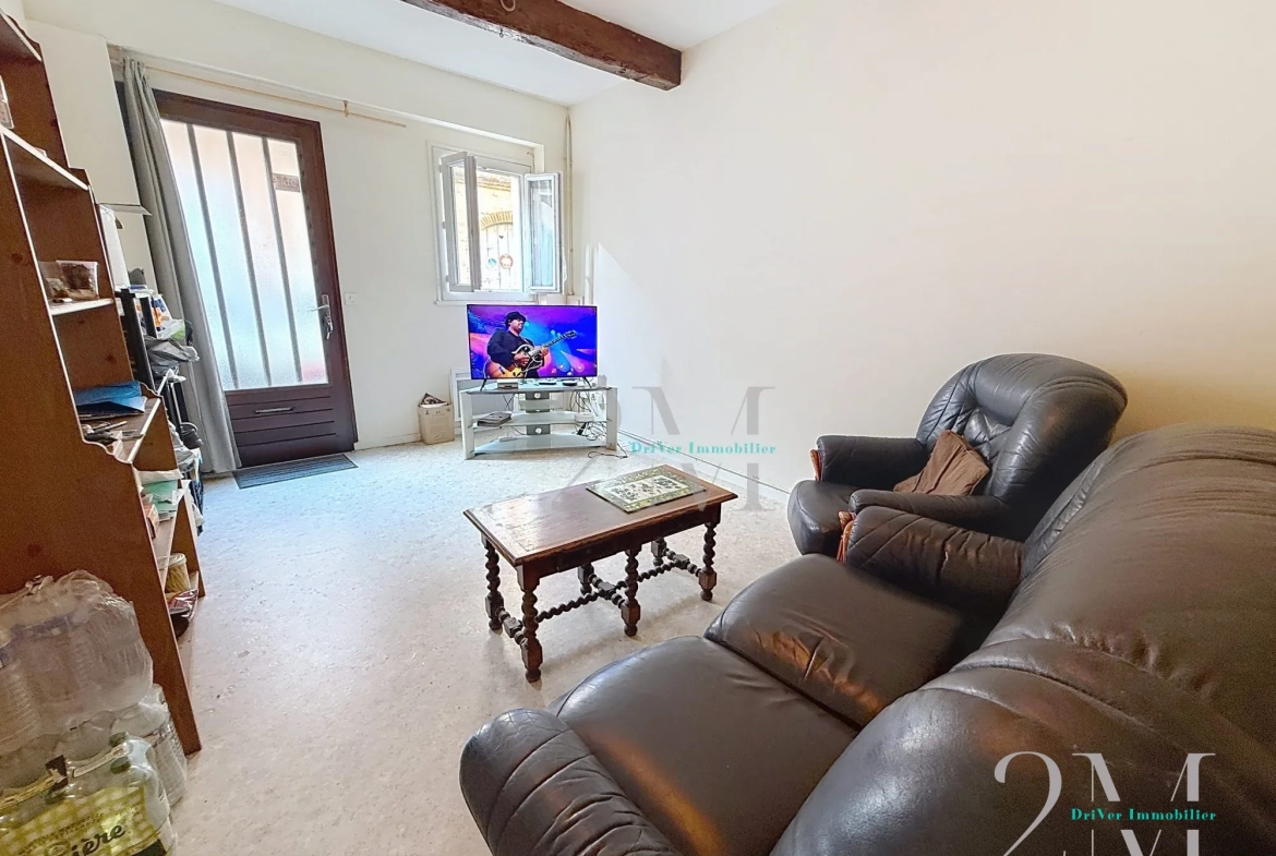 Investissement immobilier à Gimont : Immeuble de rapport avec deux appartements loués 
