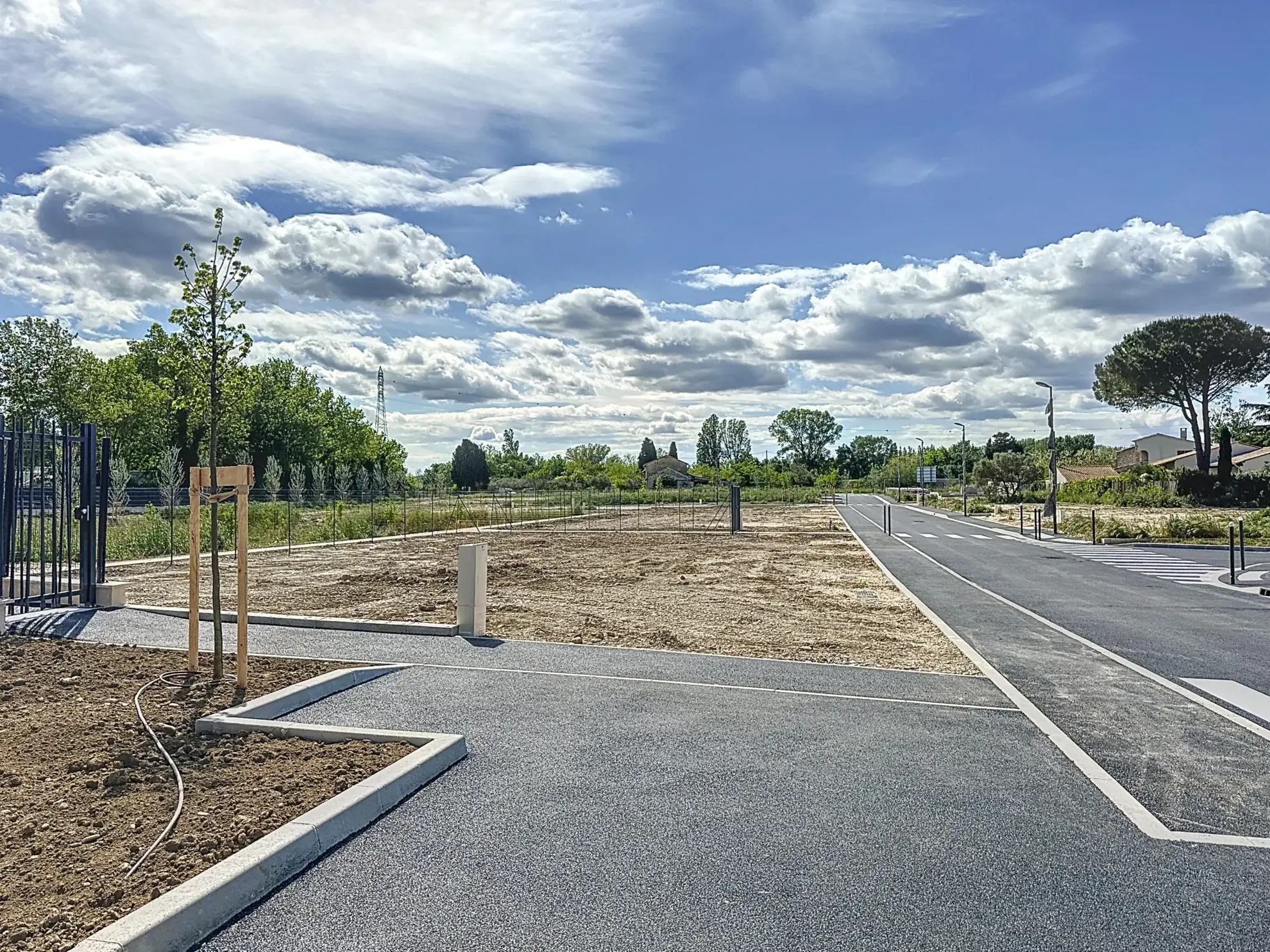 Terrain à bâtir sécurisé à Le Pontet – 410 m², lot n°30, idéal pour votre maison 