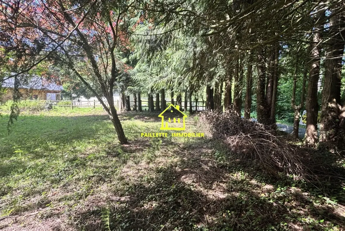 Terrain de loisirs non constructible à vendre à Quetteville, 2200 m² en zone agricole 