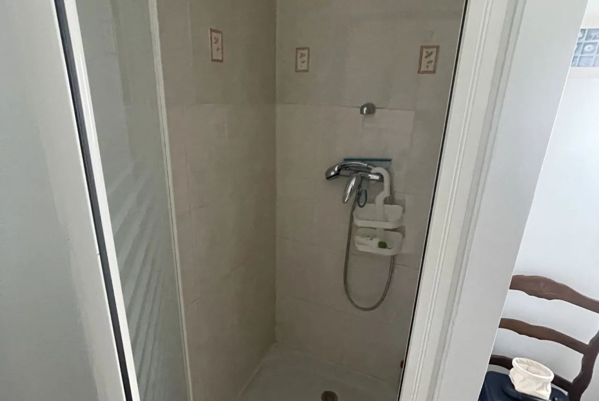 Maison mitoyenne à Dieppe – 55 m², entièrement rénovée, proche commodités 