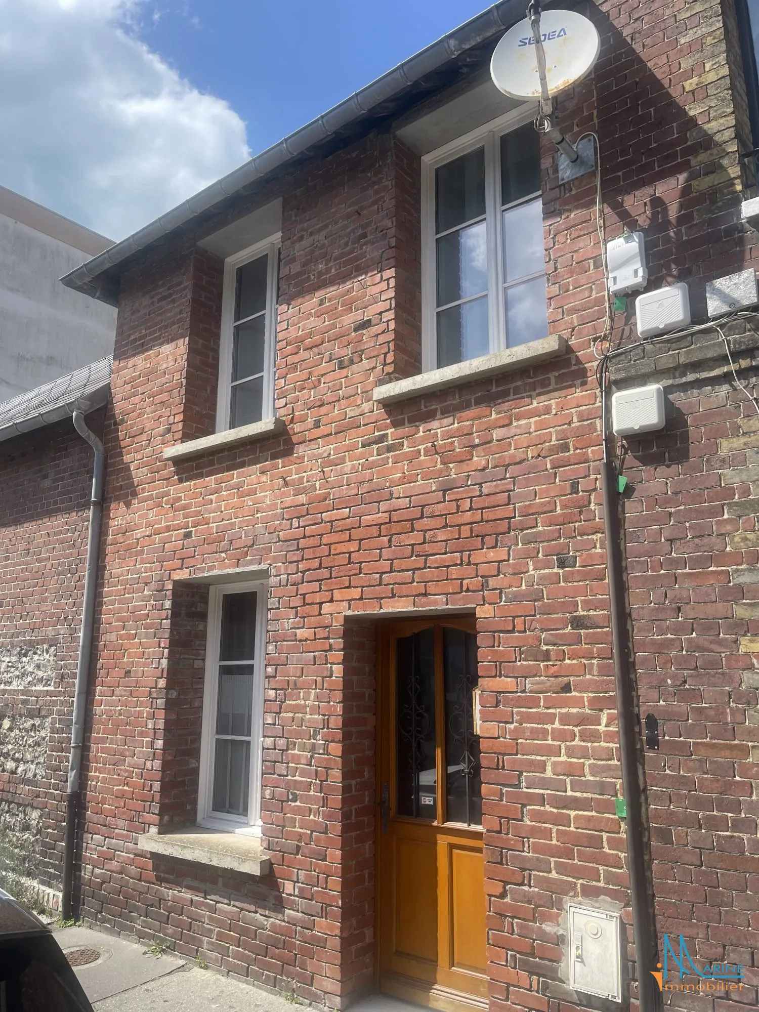 Maison mitoyenne à Dieppe – 55 m², entièrement rénovée, proche commodités 
