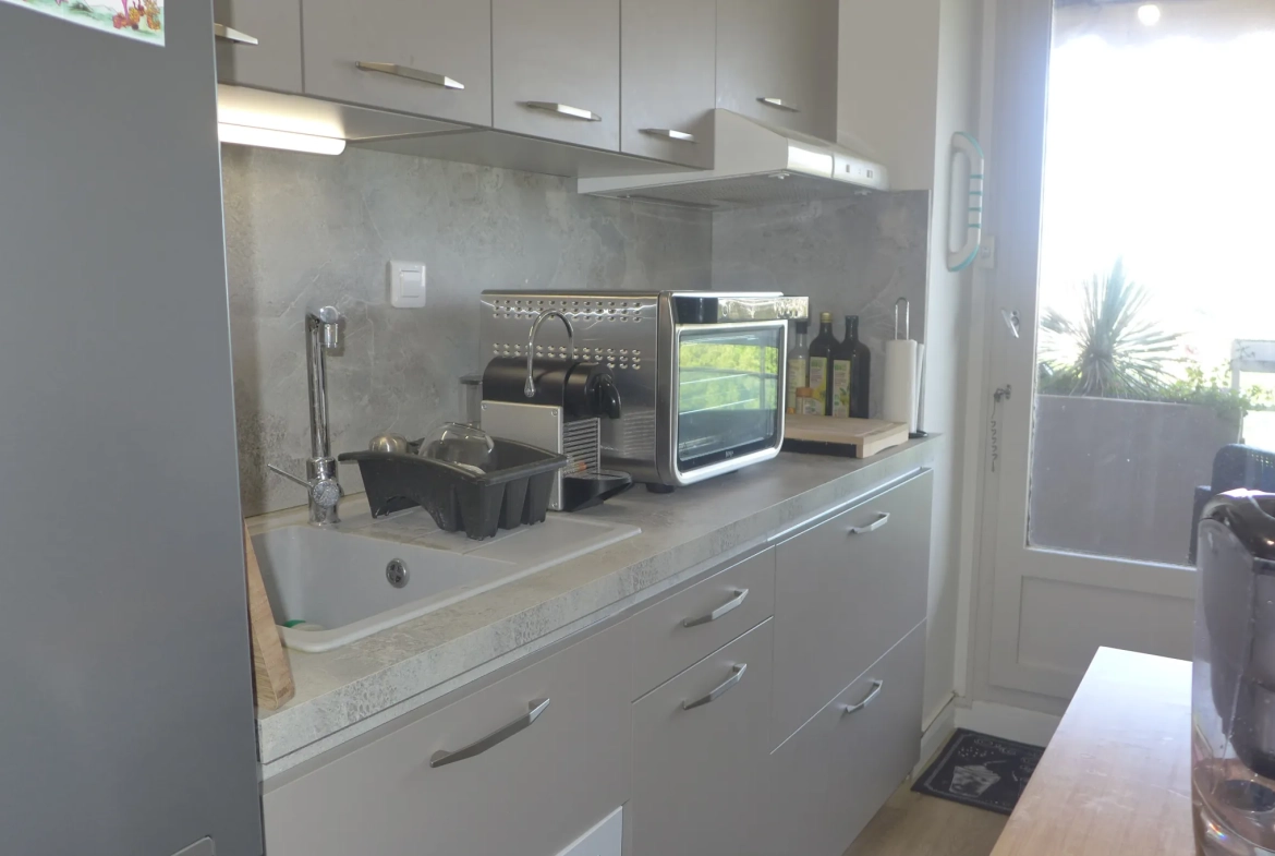 Bel appartement 2 pièces avec terrasse et garage à Montpellier-Boutonnet 