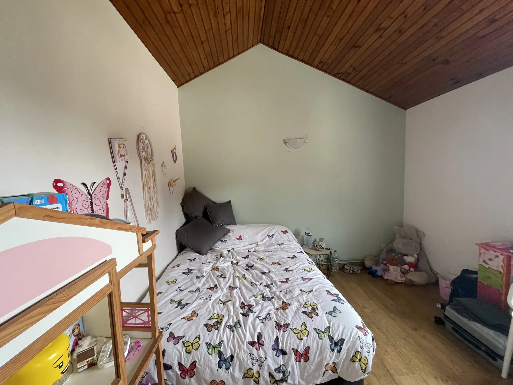 À vendre maison individuelle à Vendeuvre du Poitou de 148 m² avec studio et garage 