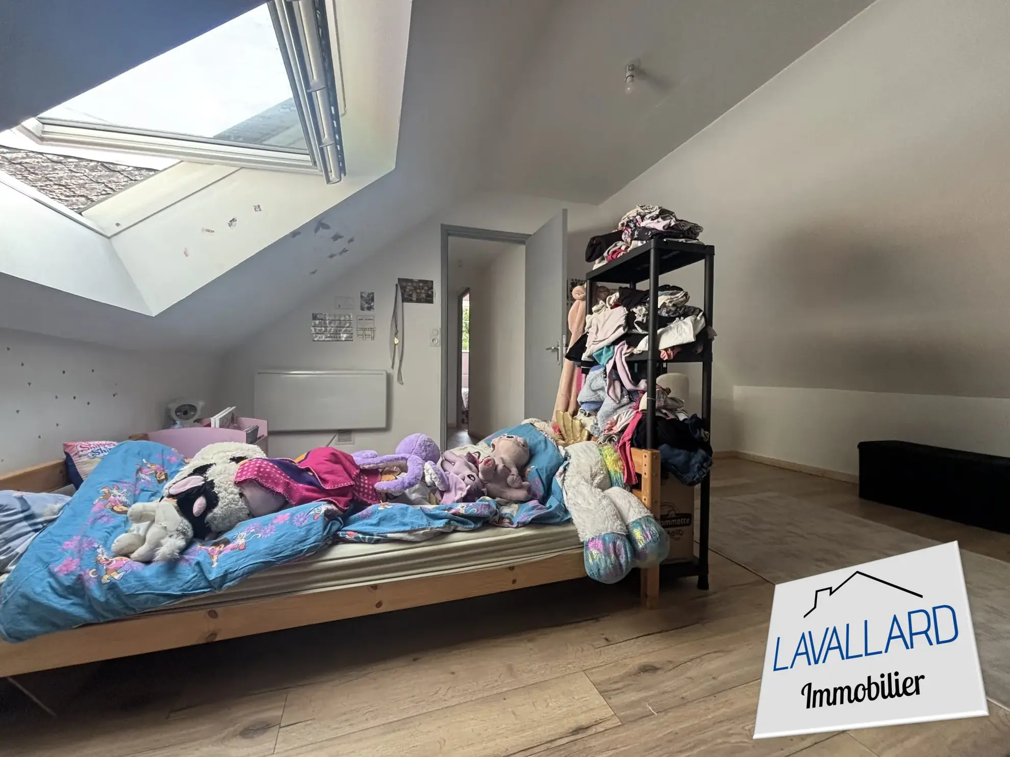 Maison 4 chambres avec garage et cour à Saint-Ouen - Opportunité à saisir 