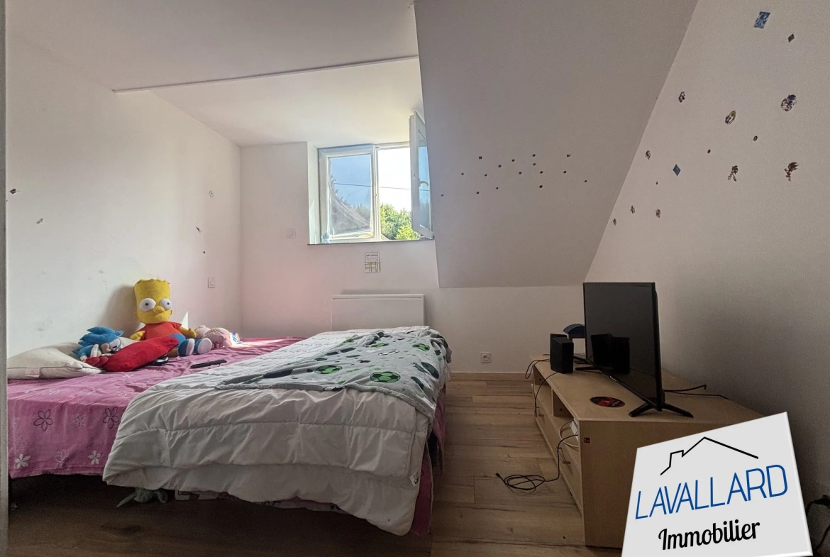 Maison 4 chambres avec garage et cour à Saint-Ouen - Opportunité à saisir 