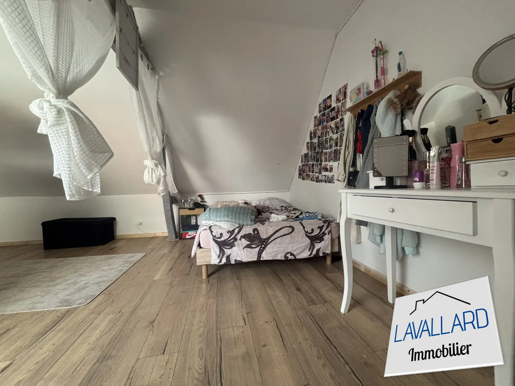 Maison 4 chambres avec garage et cour à Saint-Ouen - Opportunité à saisir 
