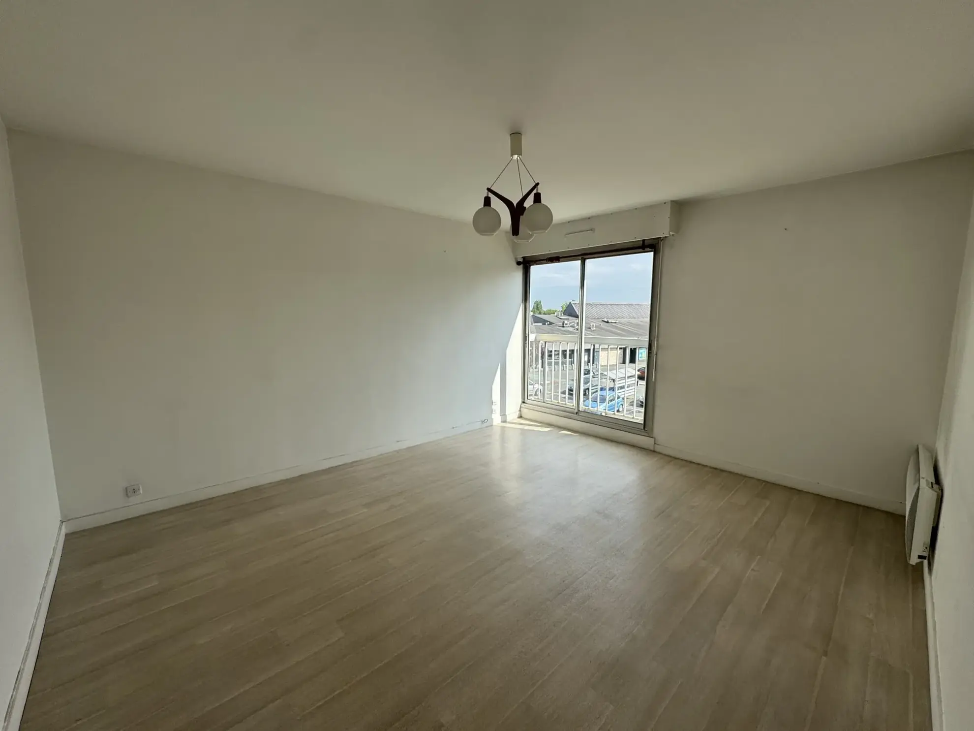 Appartement 3 pièces à vendre à Saintes - Lumineux et pratique 