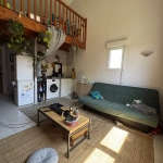 Appartement 2 pièces en duplex avec parking à Saintes - Opportunité d'investissement