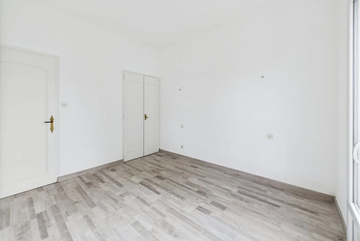Belle maison de plain-pied avec 4 chambres à Fontenay-le-Comte 